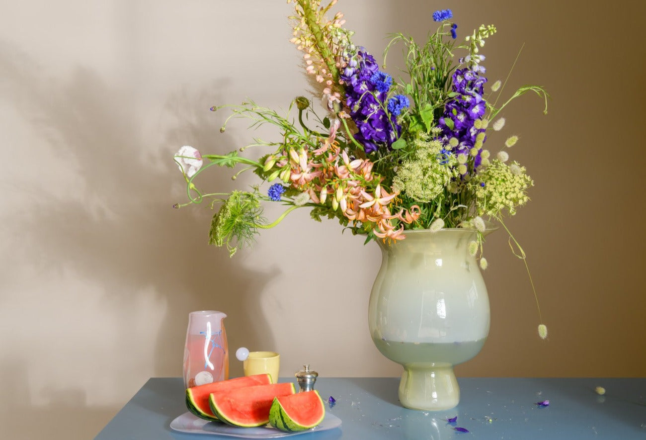 The Vase Mega